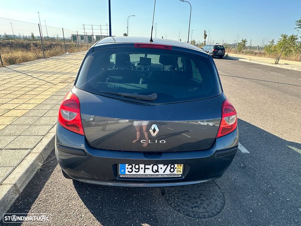 Renault Clio 1.2 TCE Dynamique S - 9
