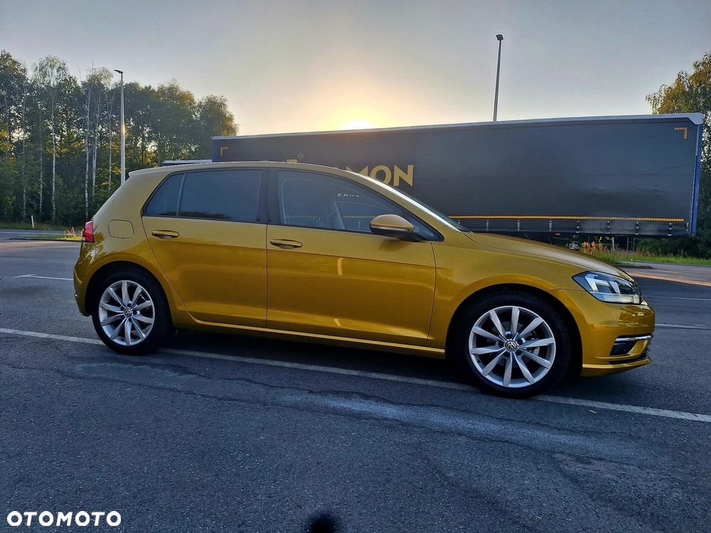 Volkswagen Golf - 12