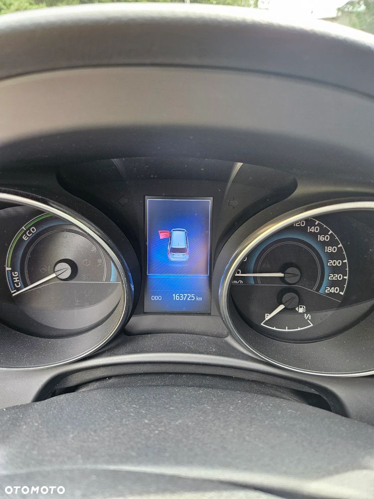 Toyota Auris Hybrid 135 Premium - 9