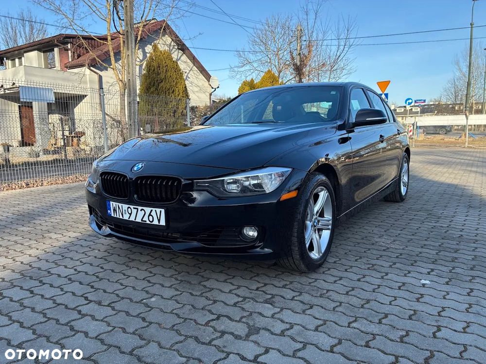 BMW Seria 3 328i xDrive - 2