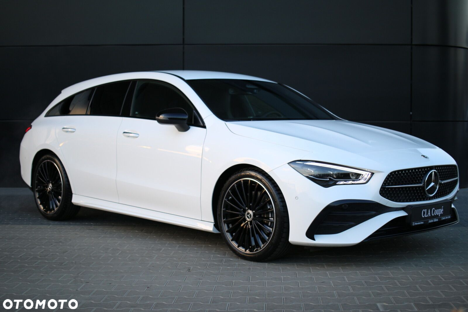 Mercedes-Benz CLA - 4