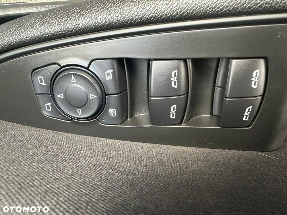 Opel Insignia - 20