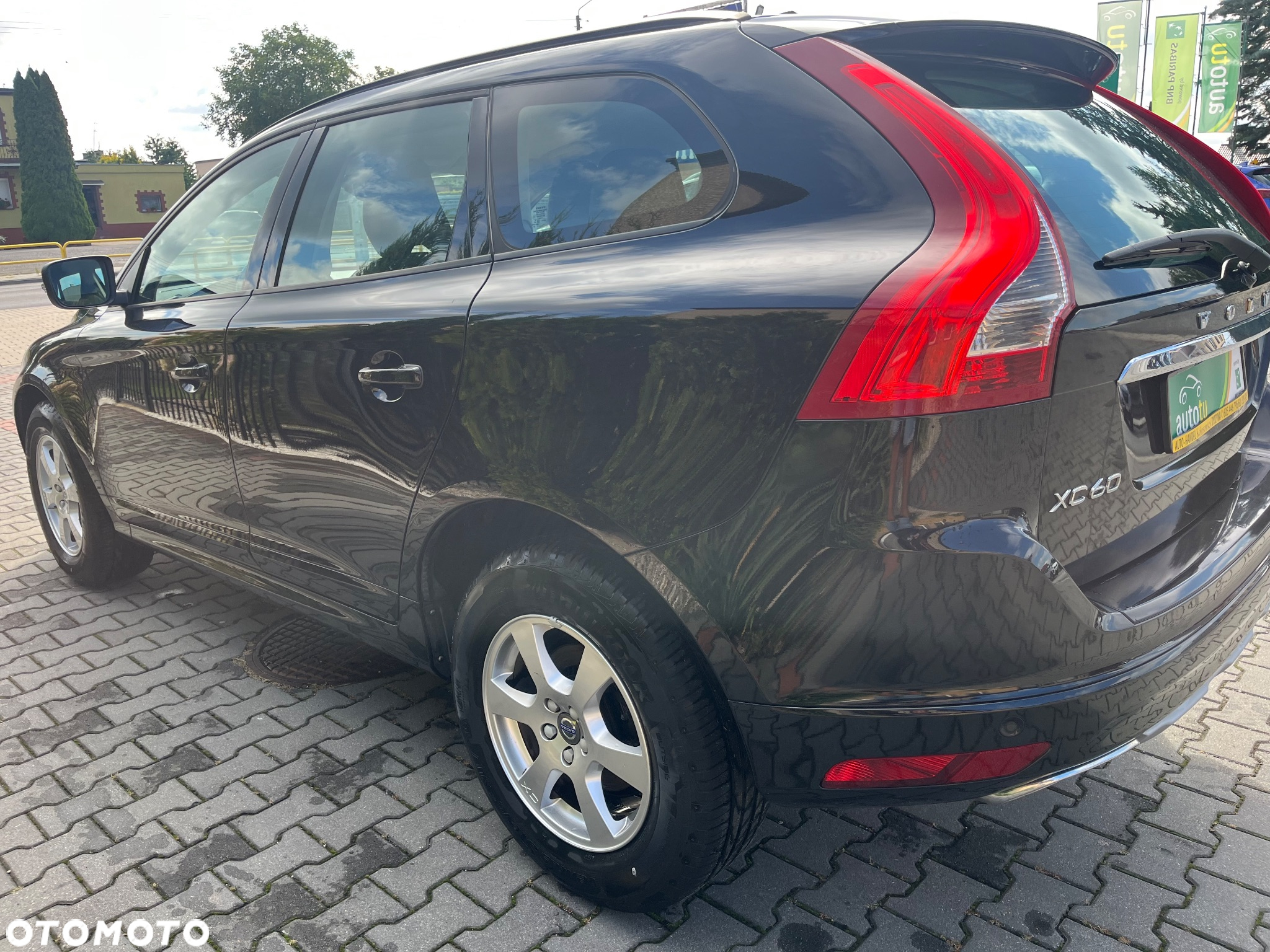 Volvo XC 60 D4 Kinetic - 4