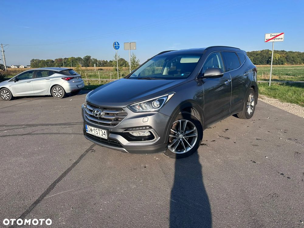 Hyundai Santa Fe - 1