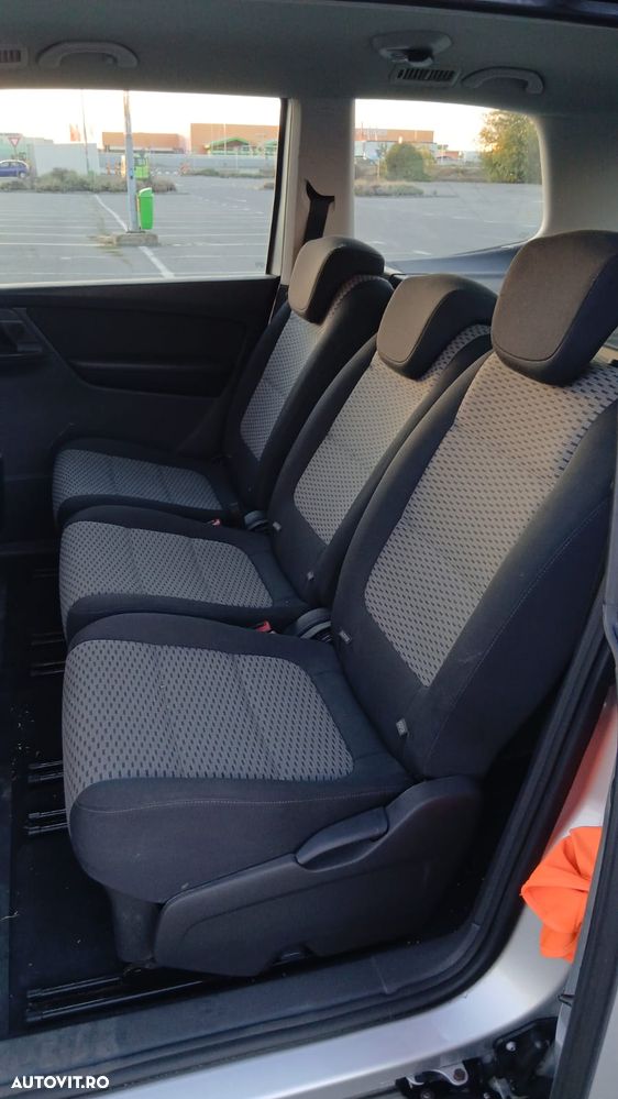 Volkswagen Sharan - 10