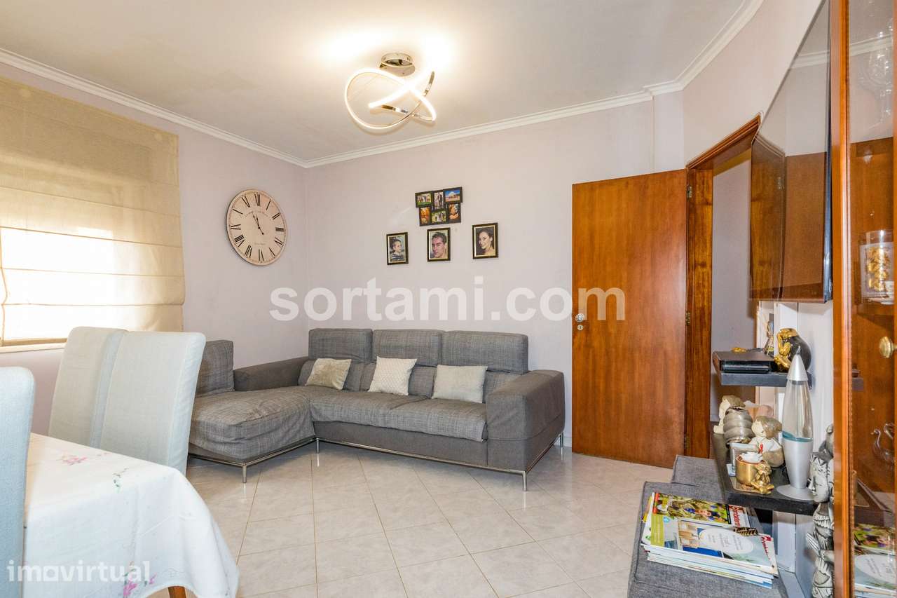 Apartamento T3 Venda em Quarteira,Loulé - Grande imagem: 3/18