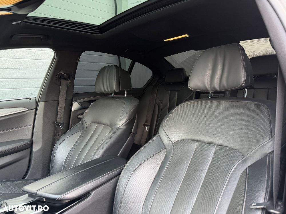 BMW Seria 5 520d Aut. - 13