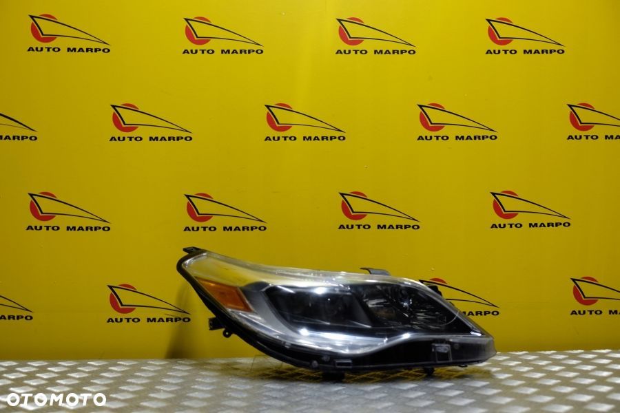 TOYOTA AVALON 2013-2018 REFLEKTOR LAMPA ZWYKŁA USA - 2