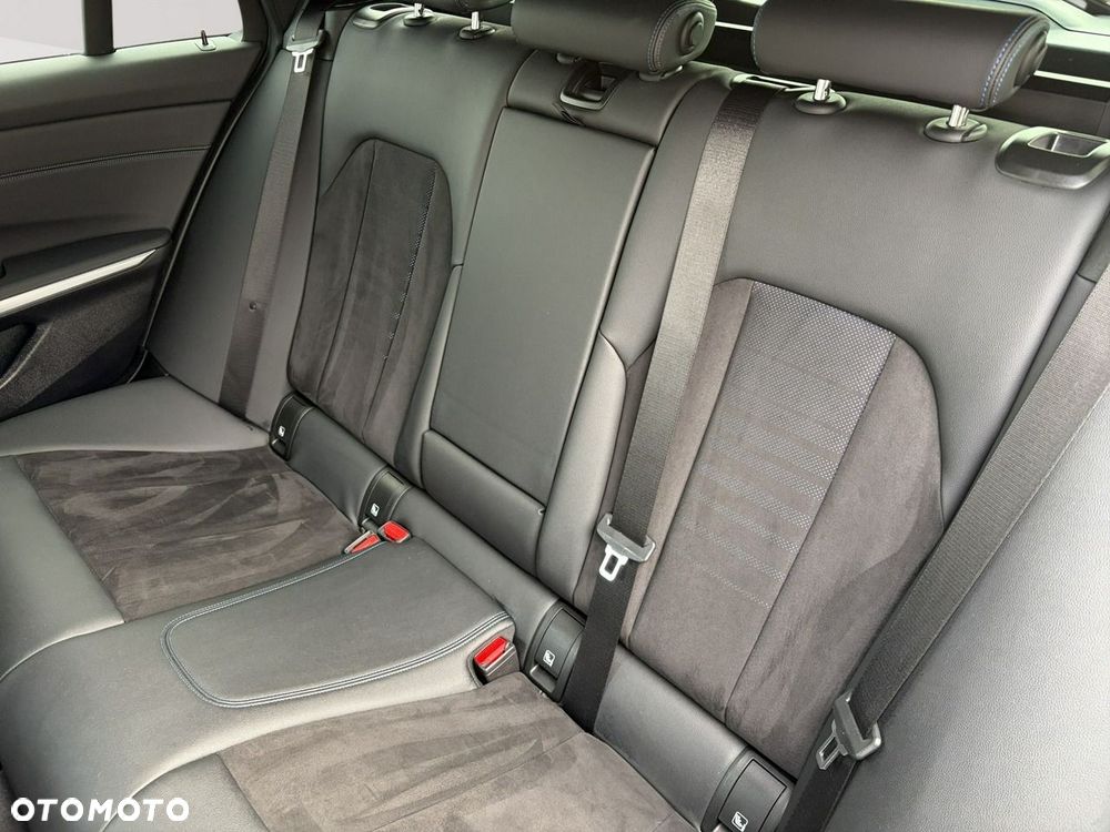 BMW Seria 3 320d xDrive mHEV M Sport - 24