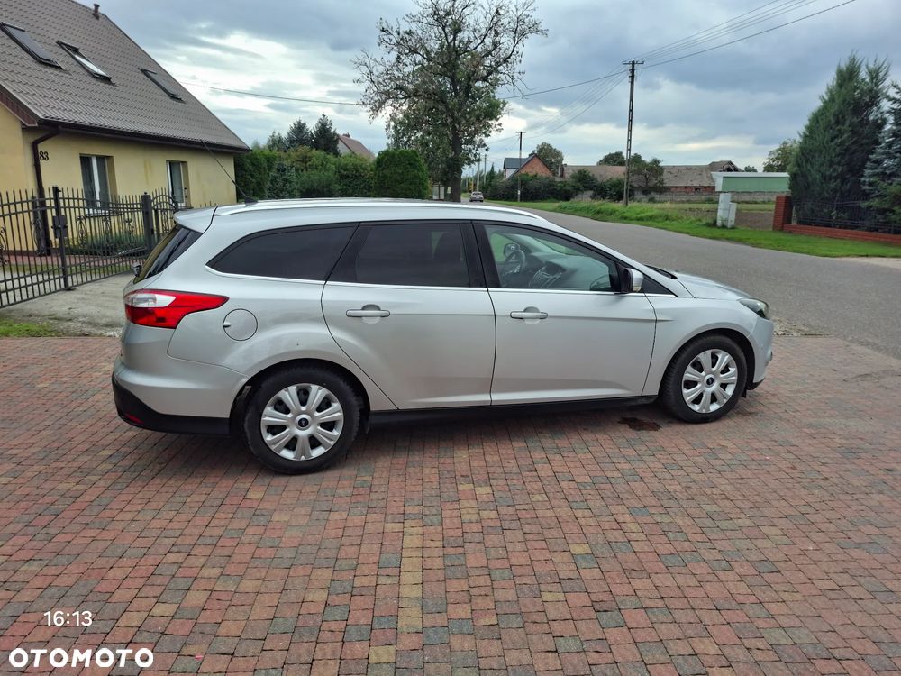 Ford Focus 1.6 EcoBoost Titanium - 6