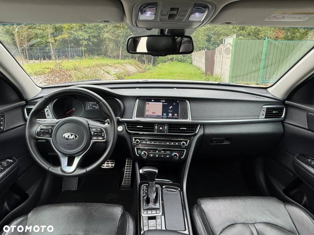 Kia Optima - 6