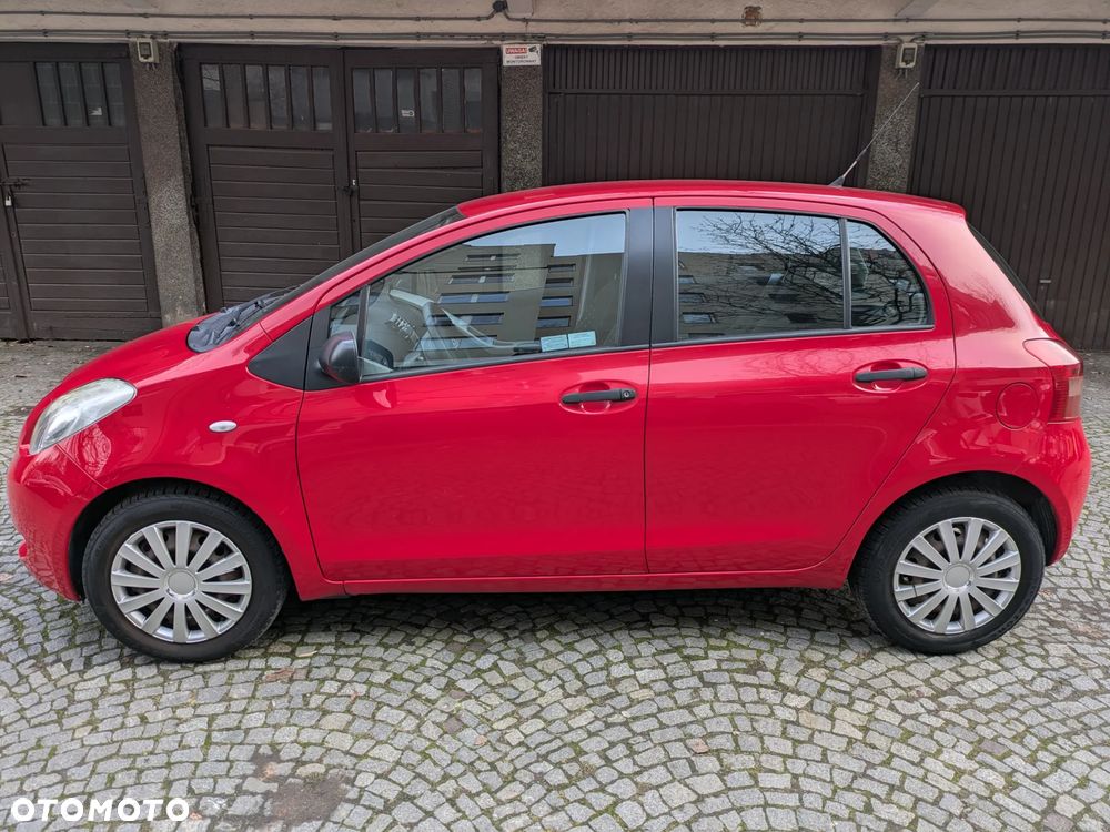 Toyota Yaris 1.3 Terra - 5