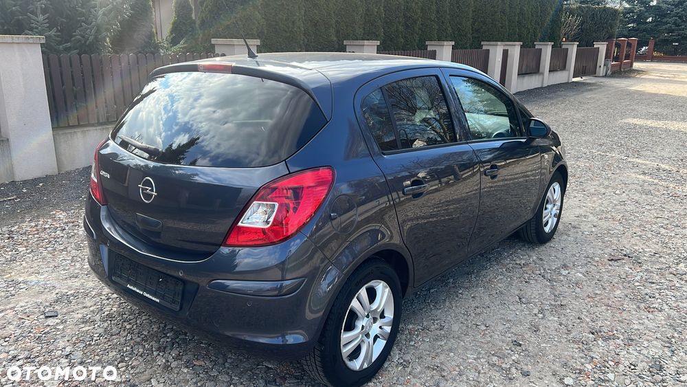 Opel Corsa - 10