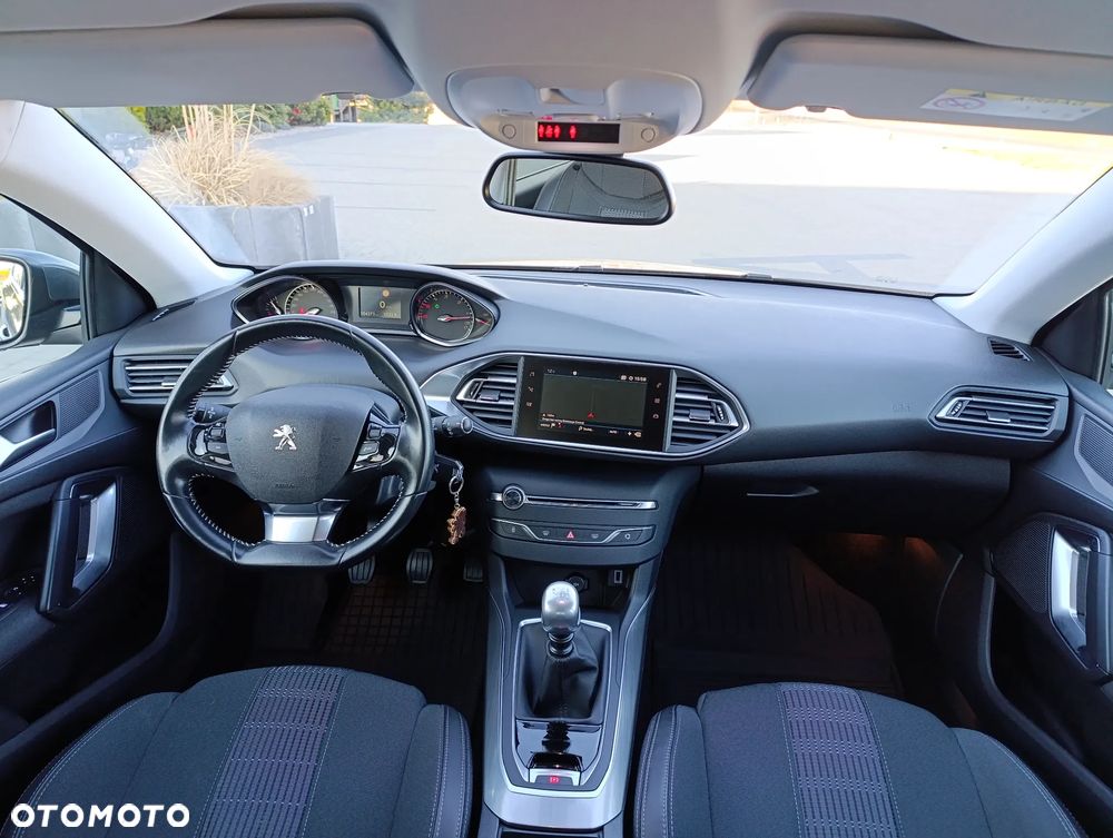 Peugeot 308 1.6 BlueHDi Active S&S - 11
