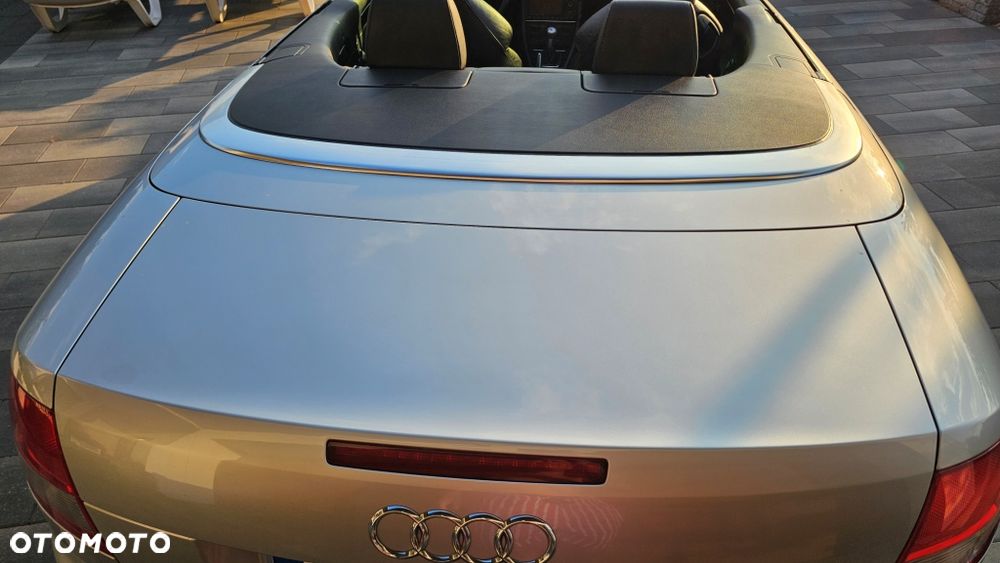 Audi A4 Cabrio - 12