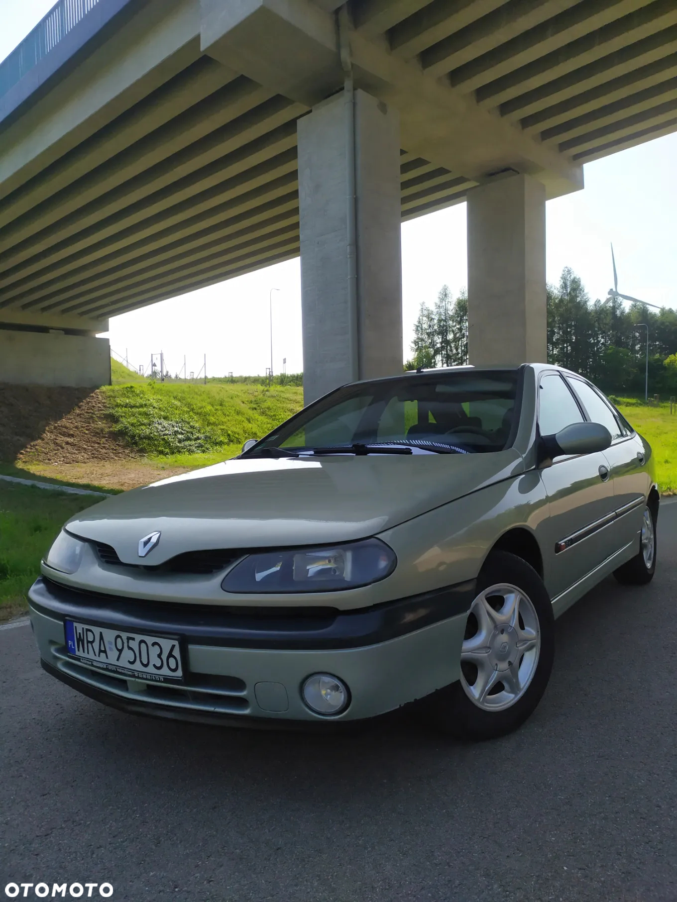 Renault Laguna 1.6 Concorde - 4