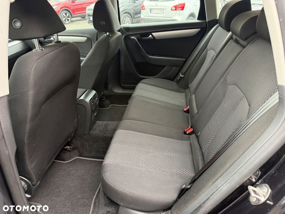 Volkswagen Passat 1.4 TSI Comfortline - 13
