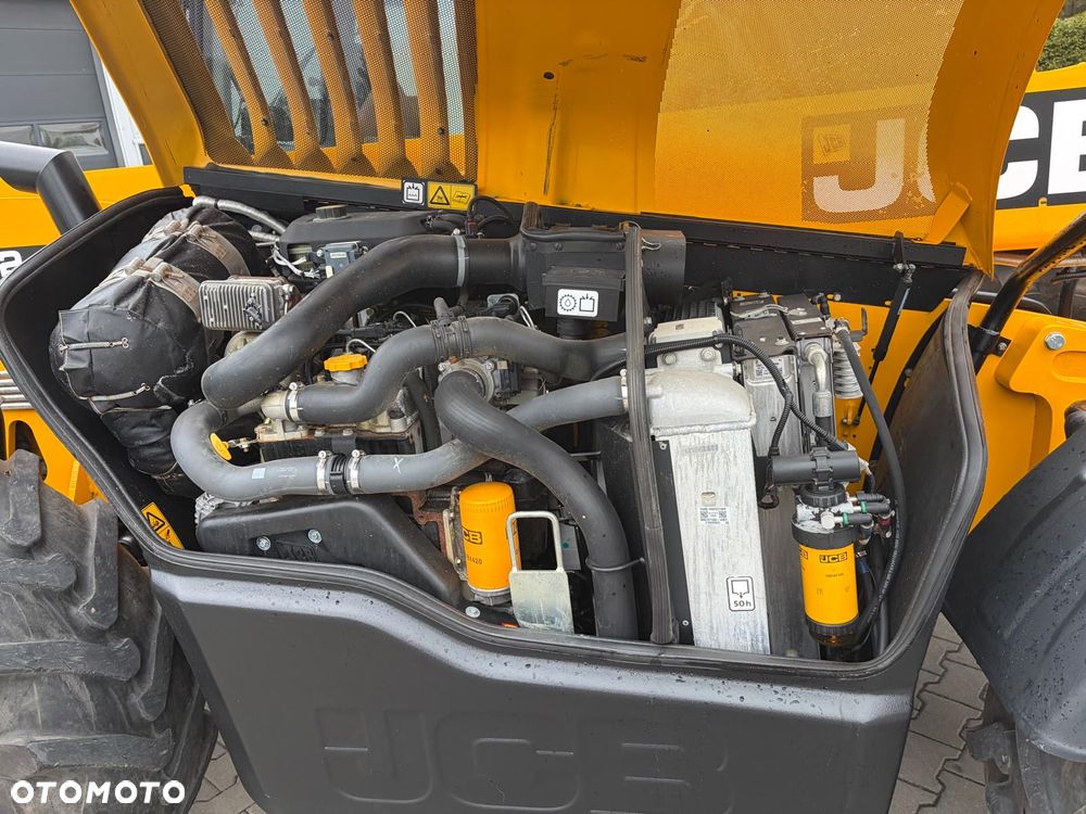 JCB 532-70 AGRI PRO Dualtech - 12