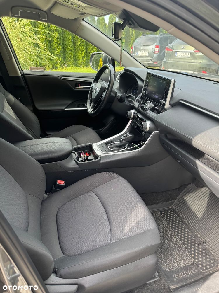 Toyota RAV4 - 7