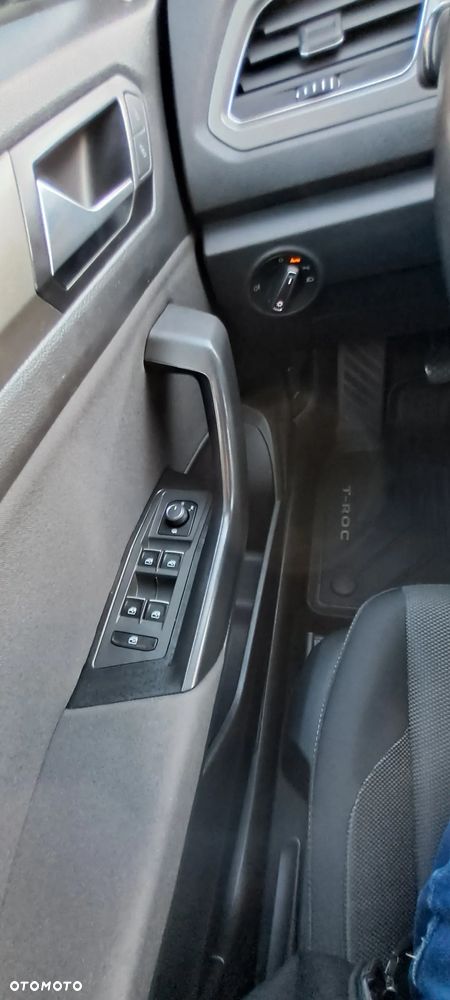 Volkswagen T-Roc 1.5 TSI ACT Advance - 25