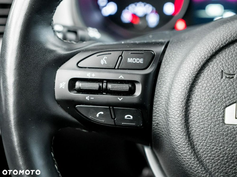 Kia Stonic 1.0 T-GDI M DCT - 26