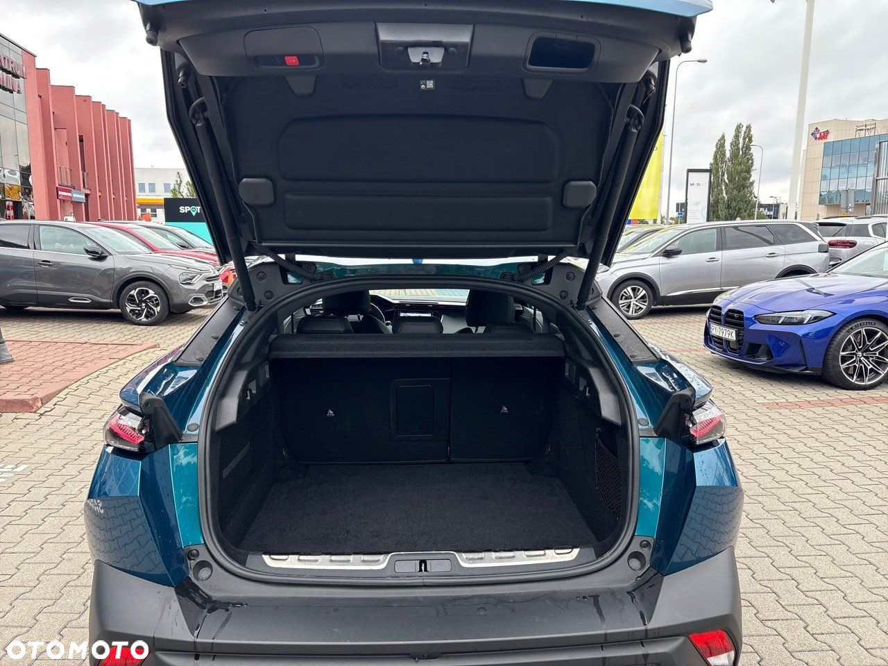 Peugeot 408 1.2 PureTech GT S&S EAT8 - 6