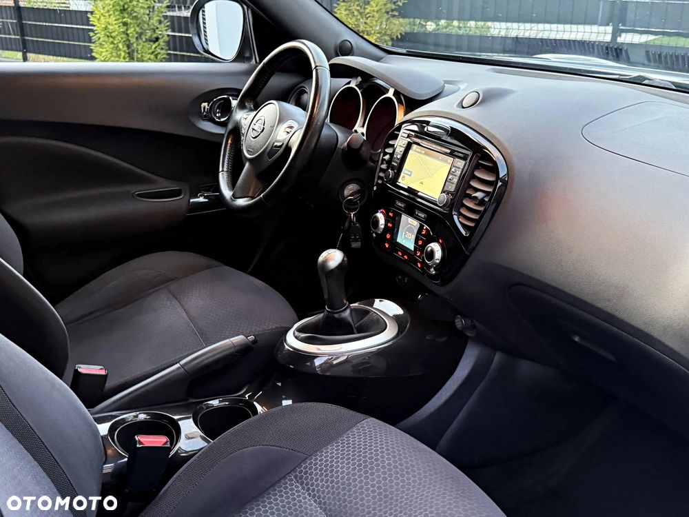 Nissan Juke 1.6 Acenta S&S - 24
