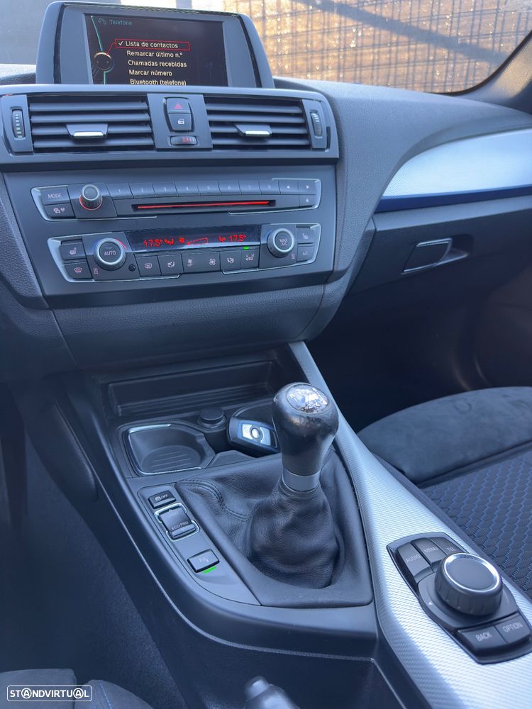 BMW 118 d Pack M - 16