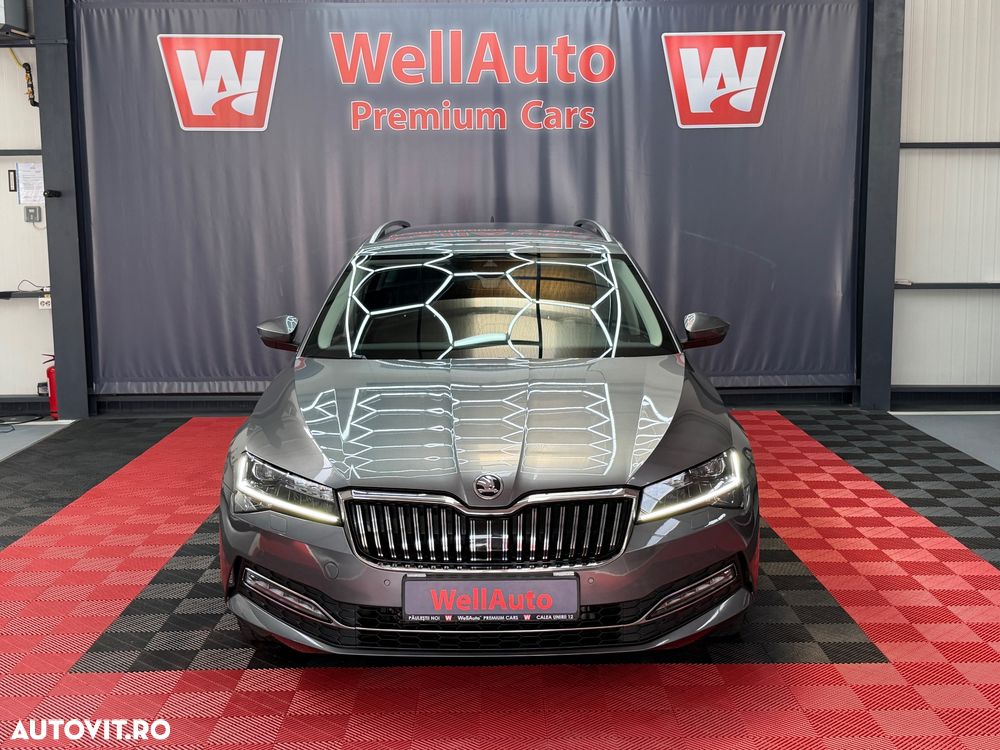 Skoda Superb 2.0 TDI 150 CP DSG Essence - 1