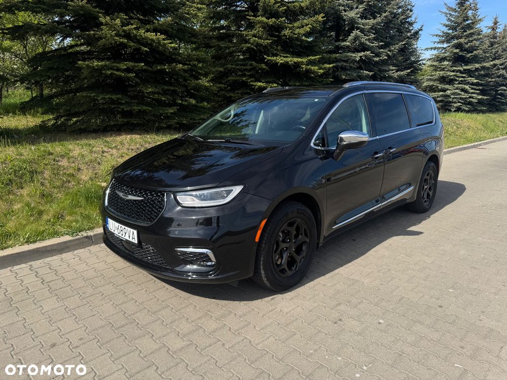 Chrysler Pacifica - 15