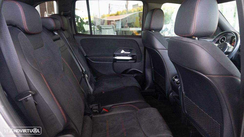 Mercedes-Benz GLB 180 d AMG Line - 11