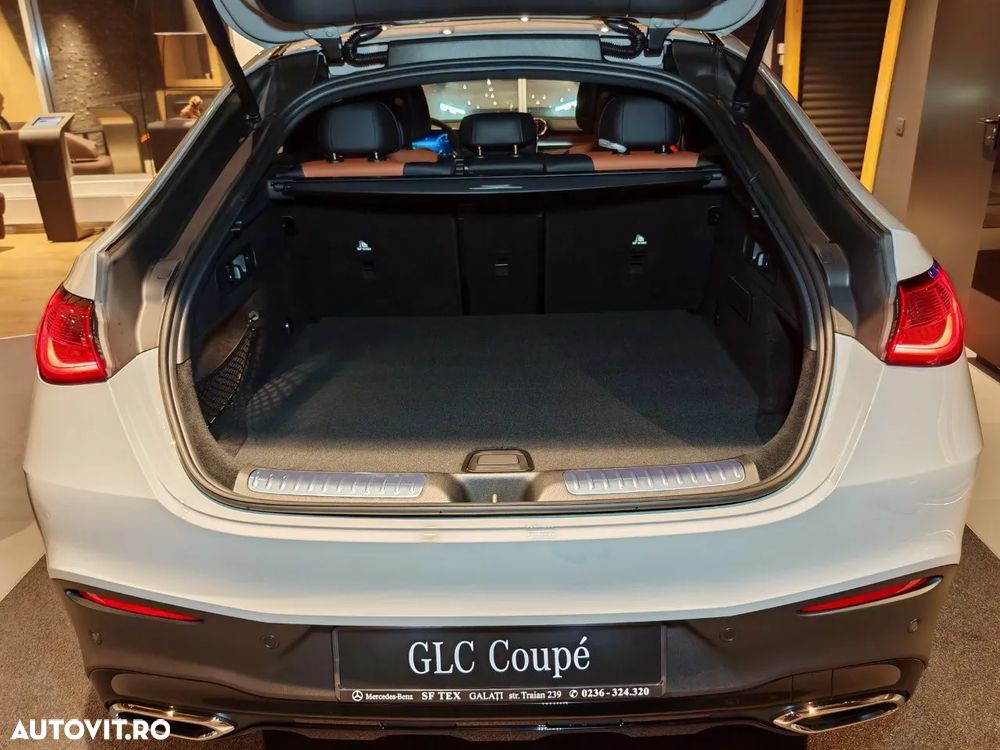 Mercedes-Benz GLC Coupe 300 d 4MATIC MHEV - 17