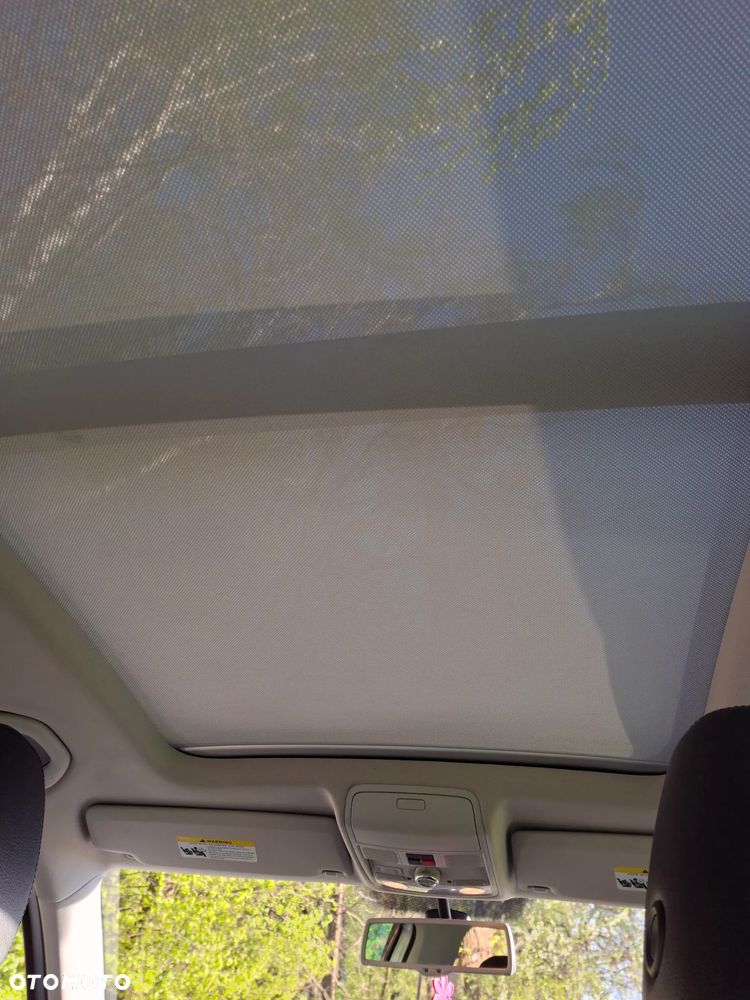 Volkswagen Tiguan - 9