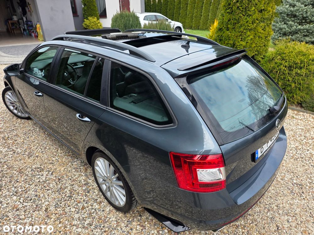 Skoda Octavia 2.0 TDI (Green tec) DSG RS - 16