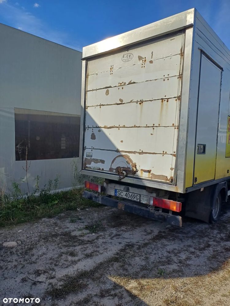 Mercedes-Benz Sprinter - 3
