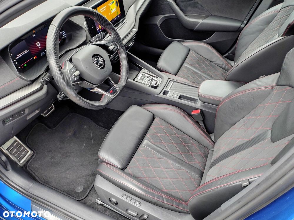 Skoda Octavia 2.0 TDI RS DSG - 10