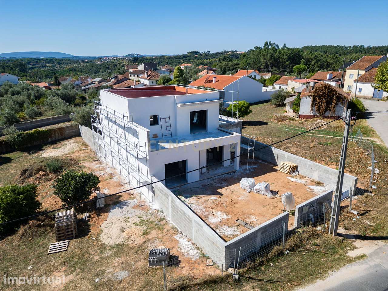 Moderna Moradia T4 - Em Construção - Grande imagem: 2/32