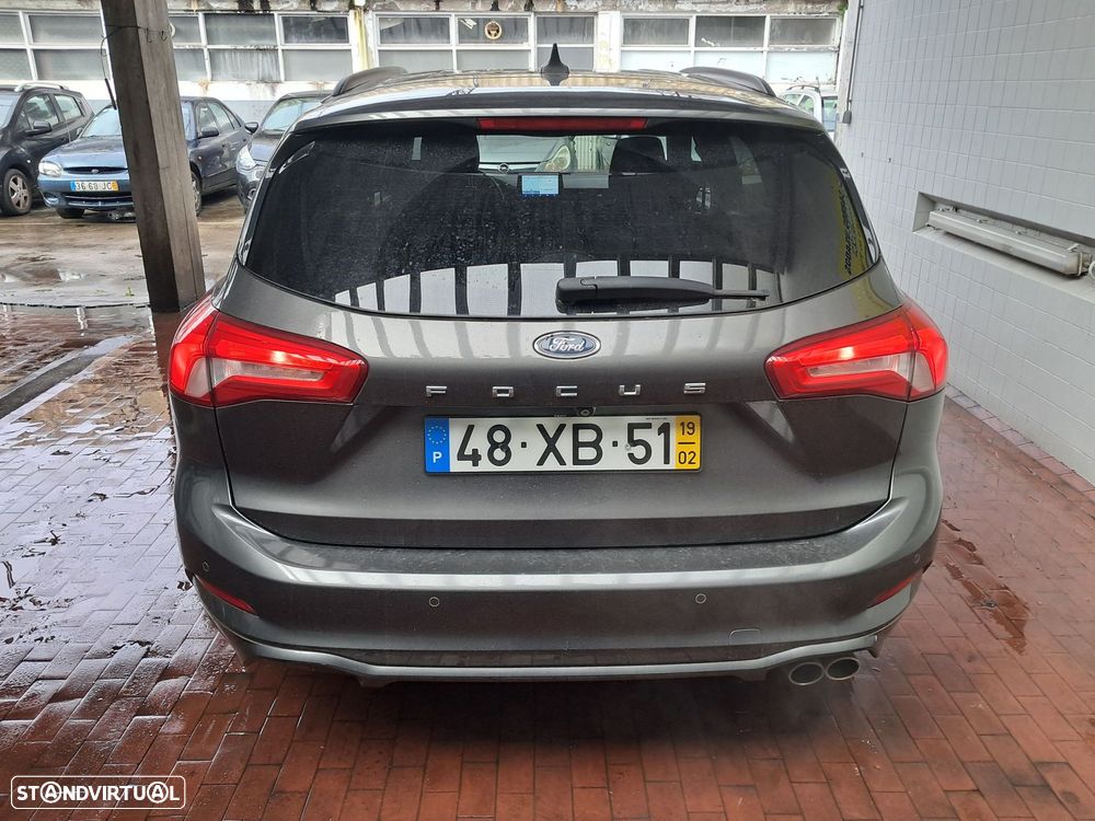 Ford Focus 1.0 SCTi ST-Line - 14
