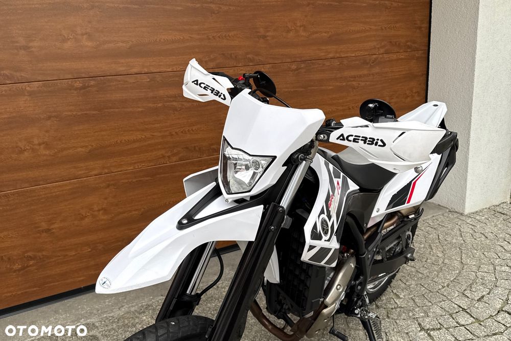 Yamaha WR - 21