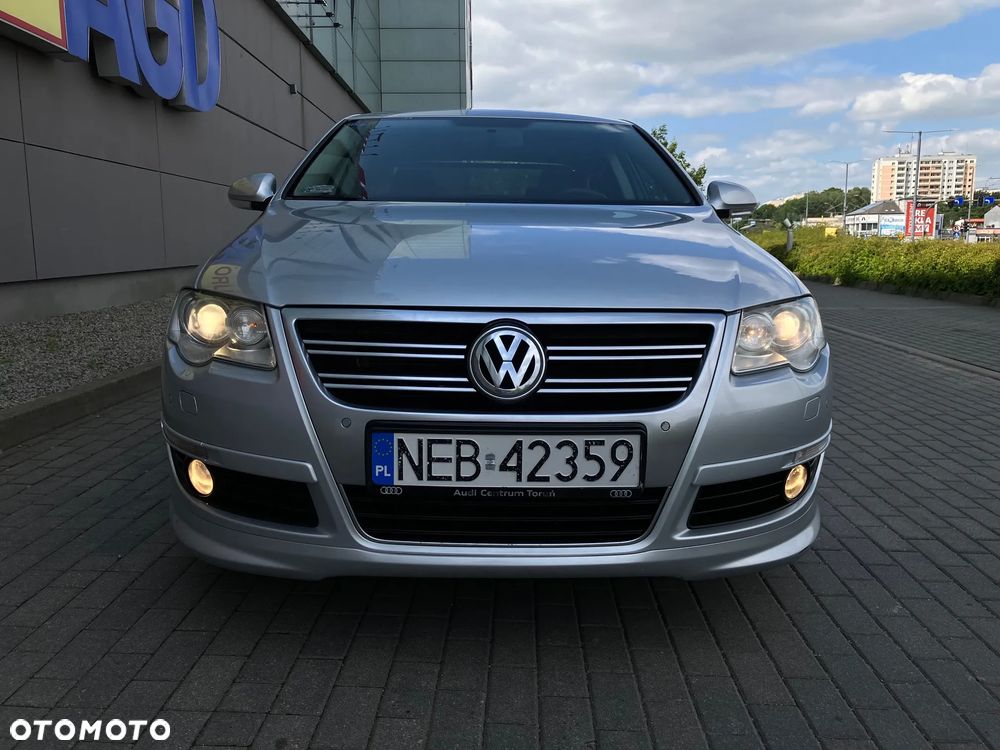 Volkswagen Passat 1.4 TSI Comfortline R-Style - 15