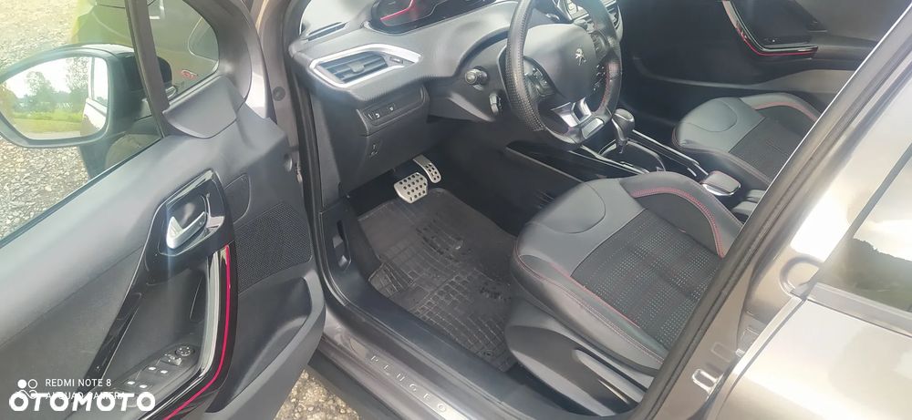 Peugeot 2008 PureTech 110 Stop&Start EAT6 GT-Line Edition - 10