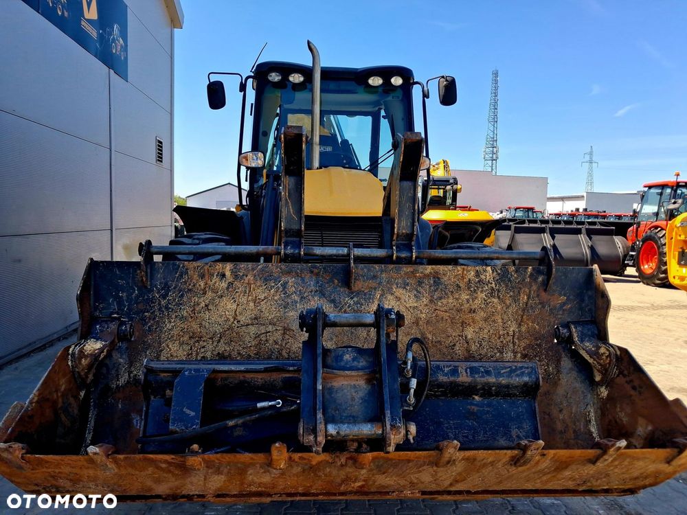 JCB Koparko ładowarka 4CX AEC - 9