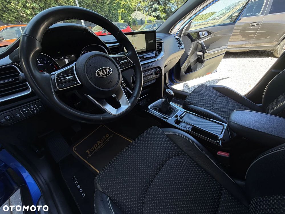 Kia XCeed 1.0 T-GDI L Business Line - 19