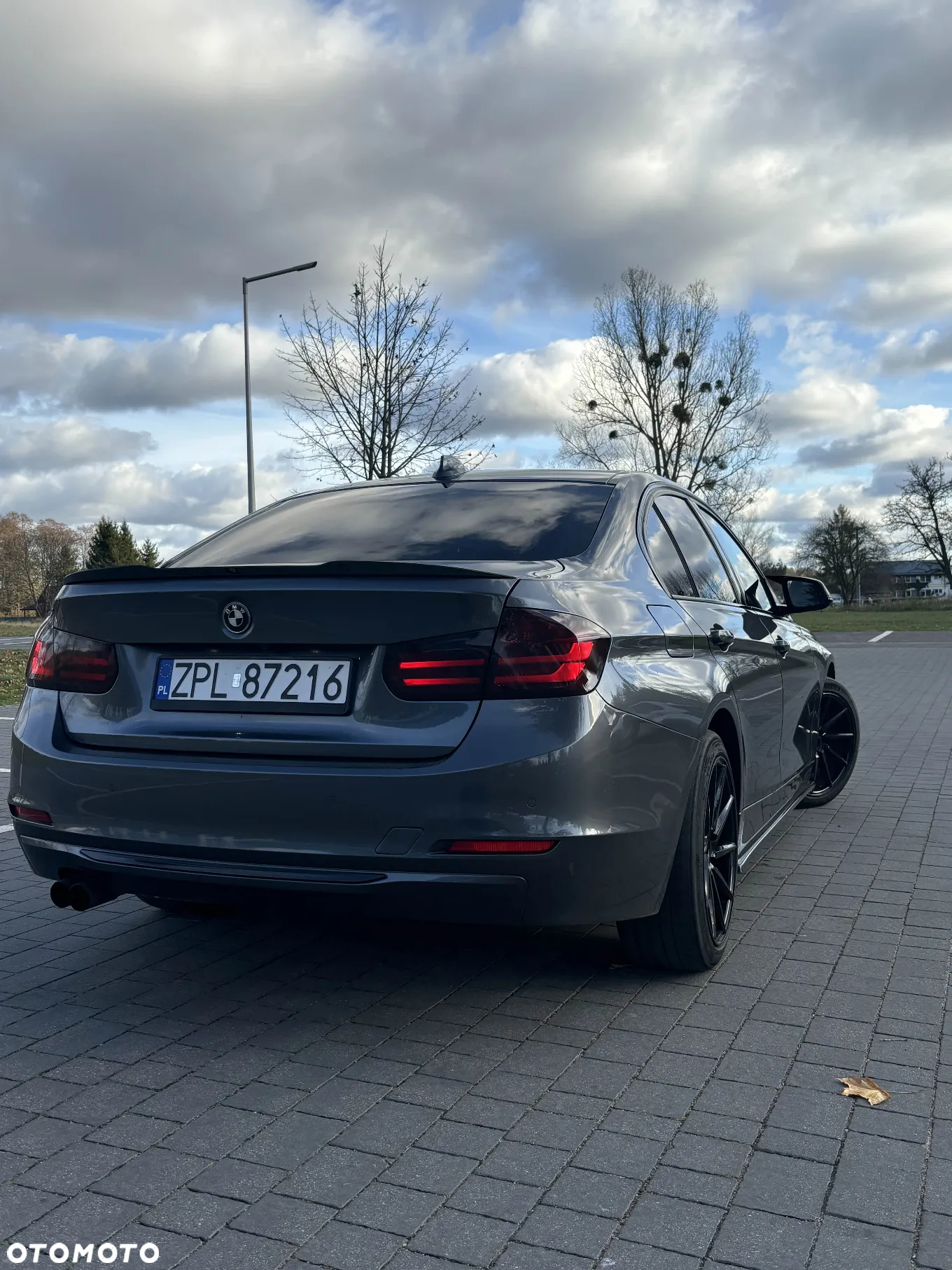 BMW Seria 3 328i xDrive Sport-Aut Sport Line - 4
