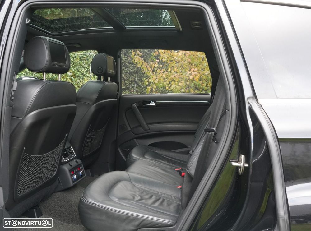 Audi Q7 3.0 TDi Tiptronic - 13