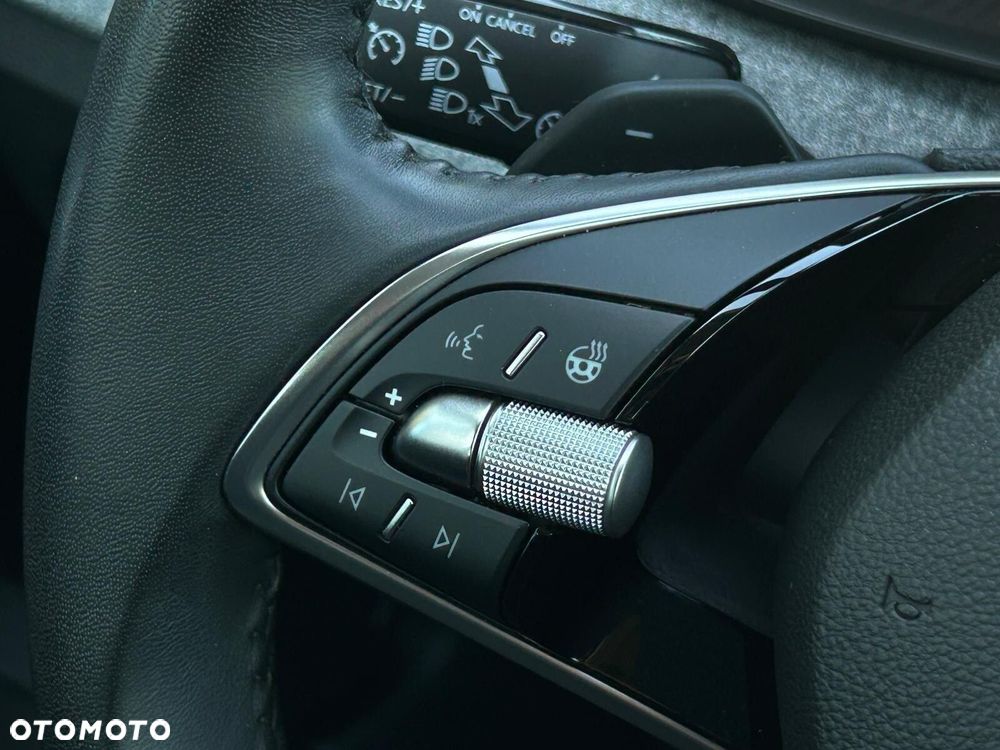 Skoda Kamiq 1.0 TSI Selection DSG - 23