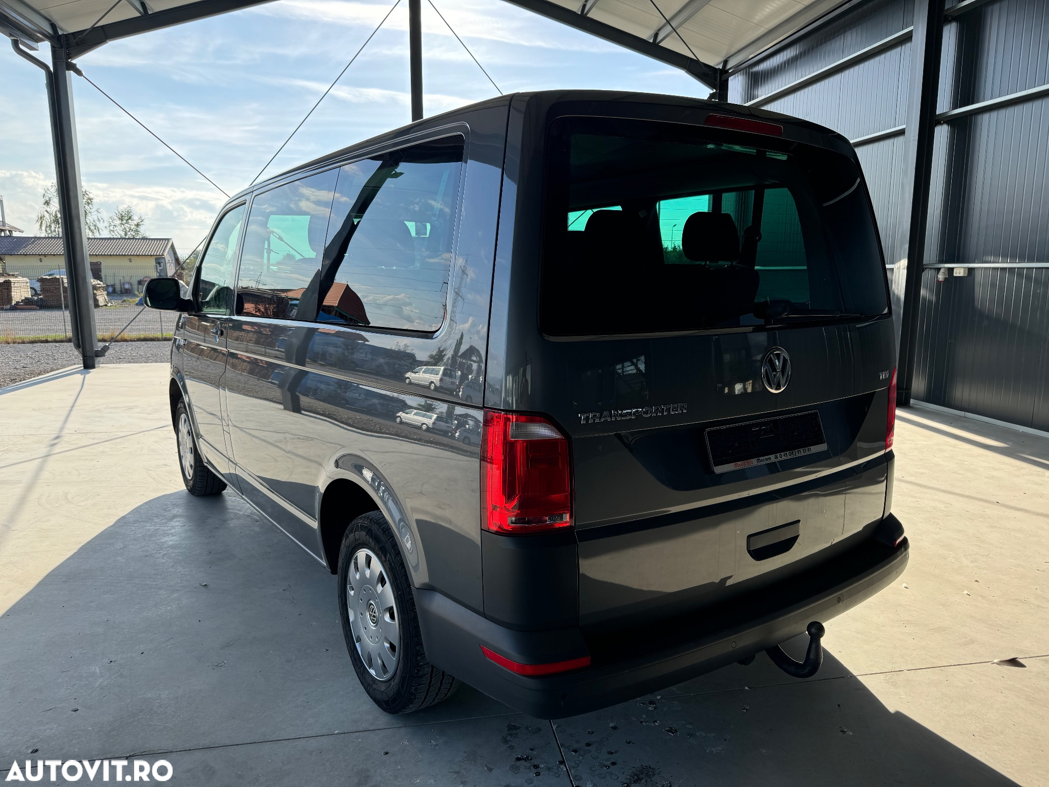 Volkswagen Transporter T6 Kurz Plus Comfortline - 4