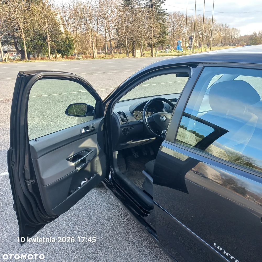 Volkswagen Polo - 5
