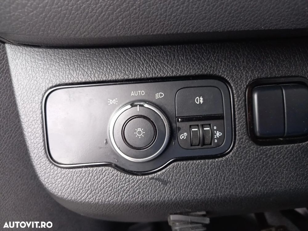 Mercedes-Benz SPRINTER - 19