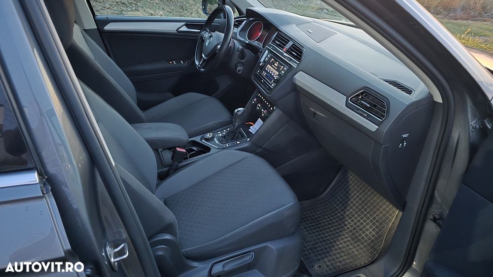 Volkswagen Tiguan 2.0 TDI 4Mot DSG Comfortline - 11